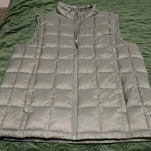 Men’s vest